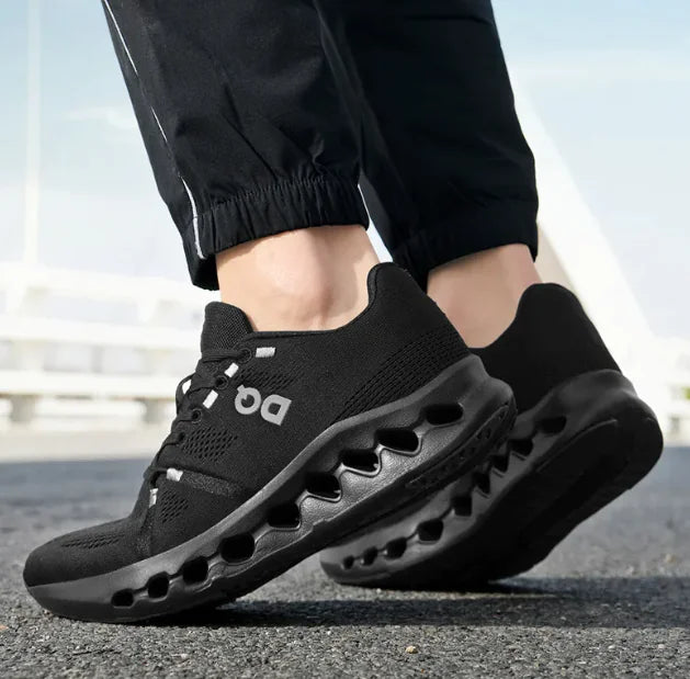 Men’s High-Top Hiking Shoes